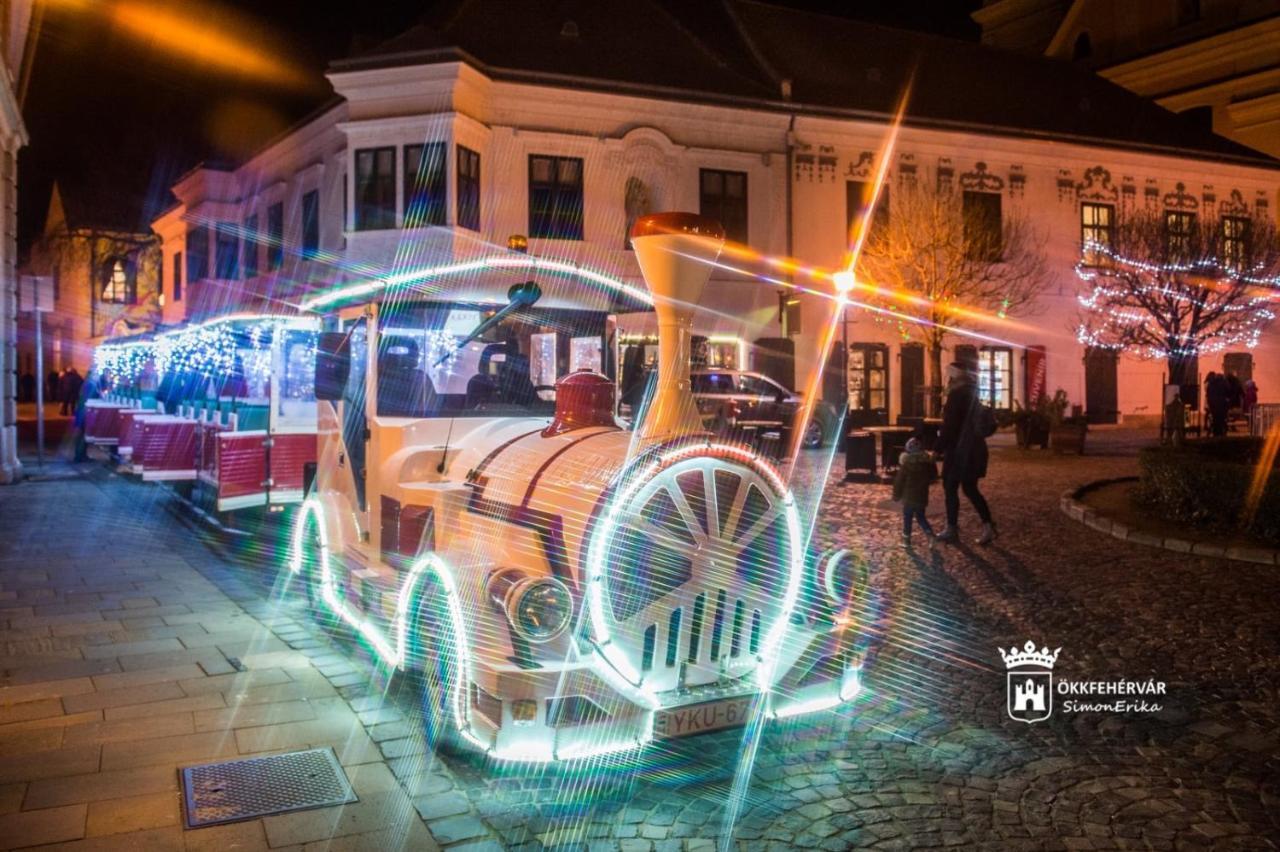 Korona Apartman Székesfehérvár Exteriér fotografie